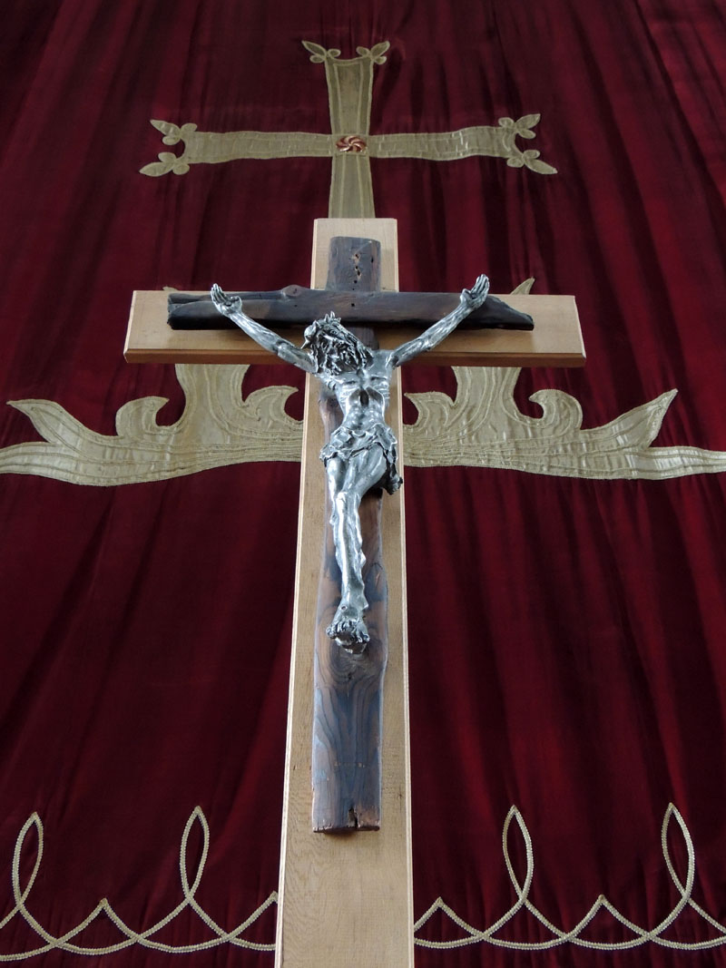 В церкви Святого Христа Всеспасителя. В церкви Святого Христа Всеспасителя.