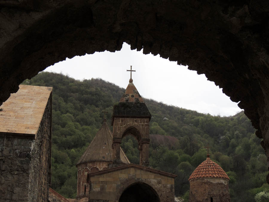 Монастырь Дадиванк (4-6 вв.) Монастырь Дадиванк (4-6 вв.)