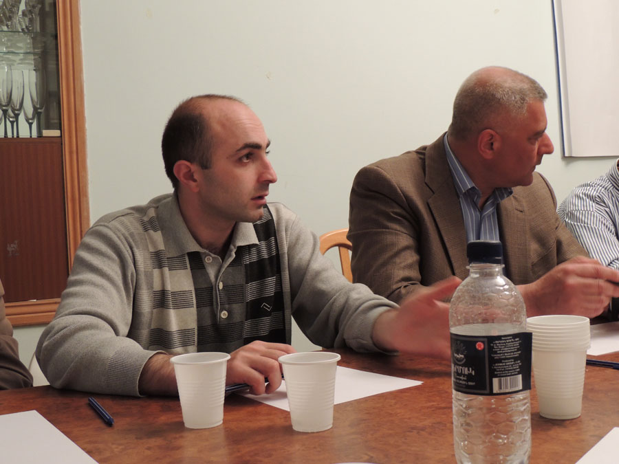 Представитель неправительственного сектора Нагорного Карабаха Айк Ханумян. Представитель неправительственного сектора Нагорного Карабаха Айк Ханумян.