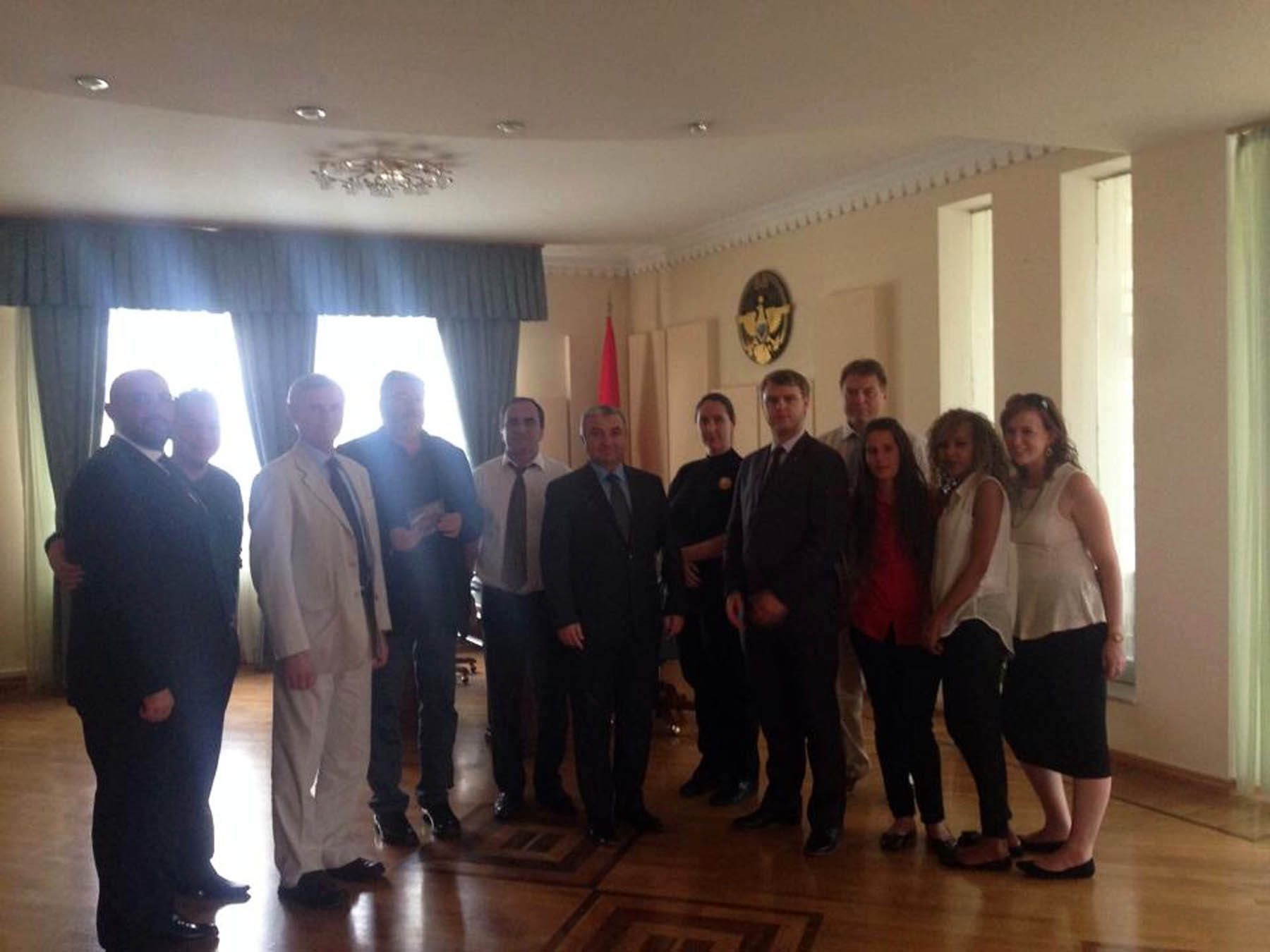 Встреча со спикером Национального собрания НКР Ашотом Гуляном. Встреча со спикером Национального собрания НКР Ашотом Гуляном.