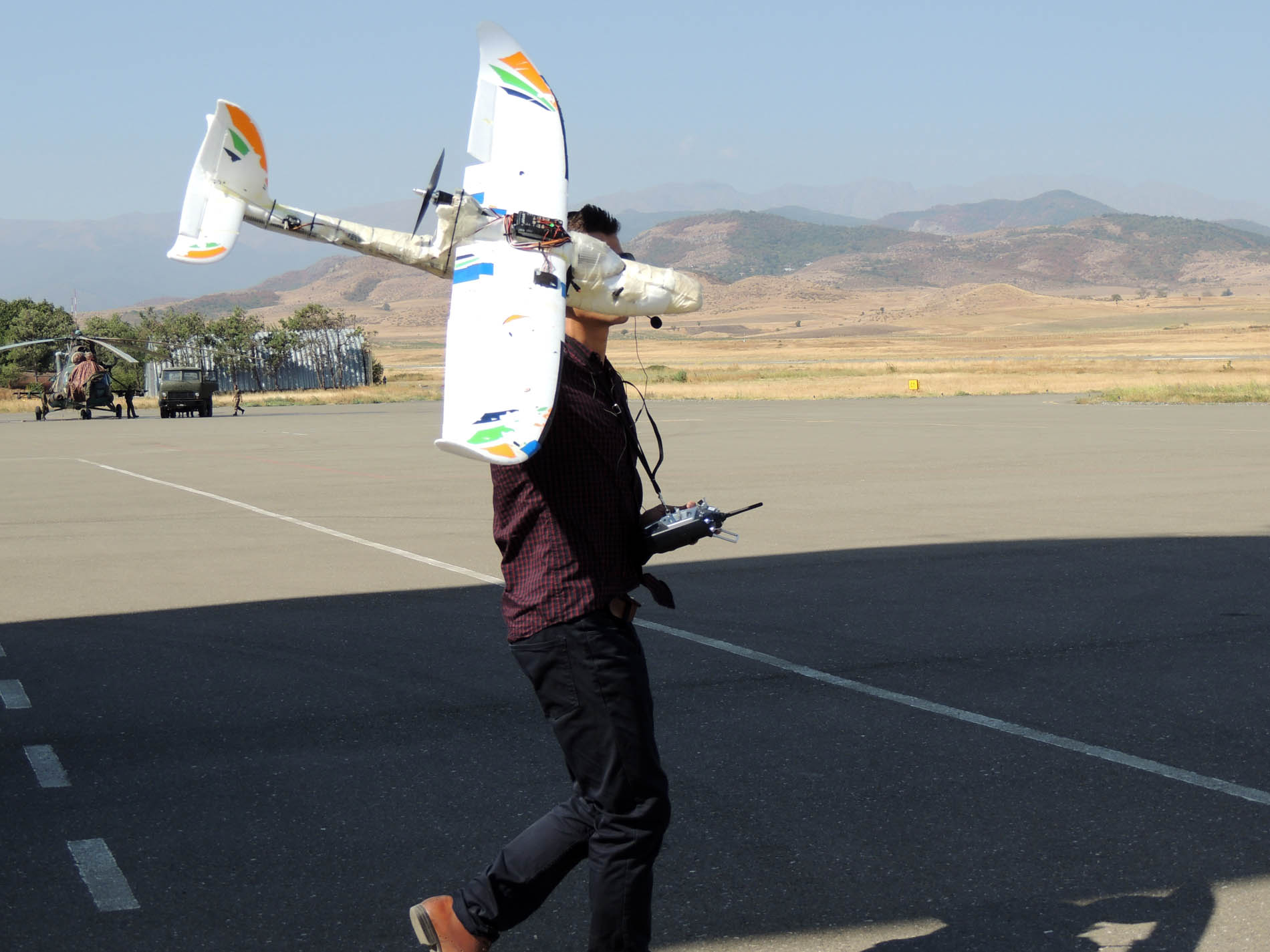 А теперь можно его и запустить... А теперь можно его и запустить...