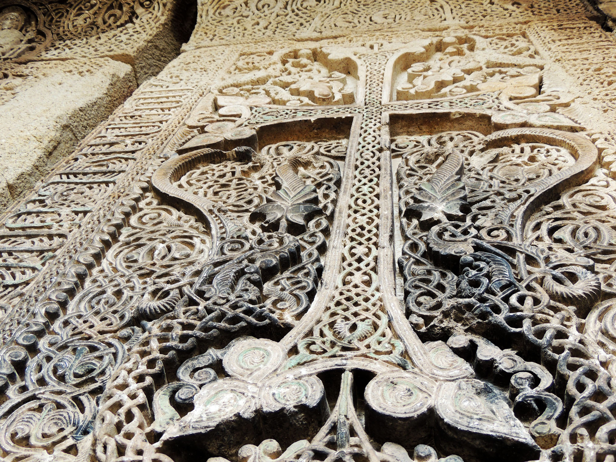 Дадиванк. Хачкар. Дадиванк. Хачкар.