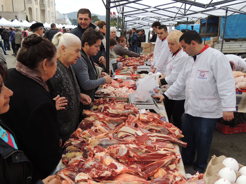 Мясо свинины и говядины. Мясо свинины и говядины.