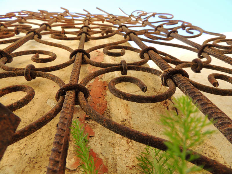 Этой решётке ок. 80 лет. Этой решётке ок. 80 лет.