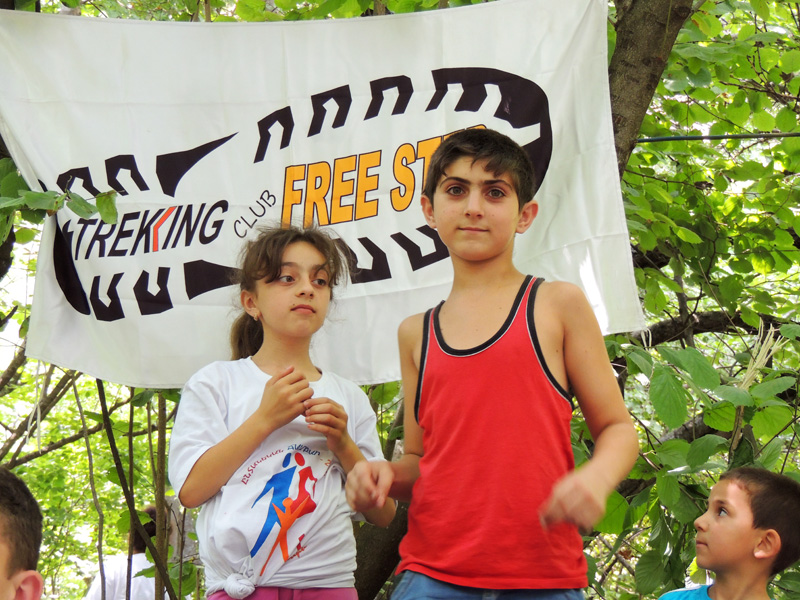 Брат и сестра. Брат и сестра.