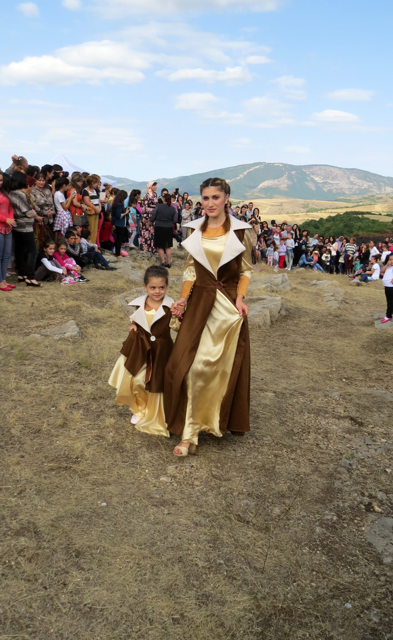Малвшке тоже есть что показать. Малвшке тоже есть что показать.