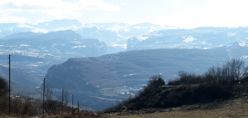 Горы Шушинского района. Виден Джедырдюз.