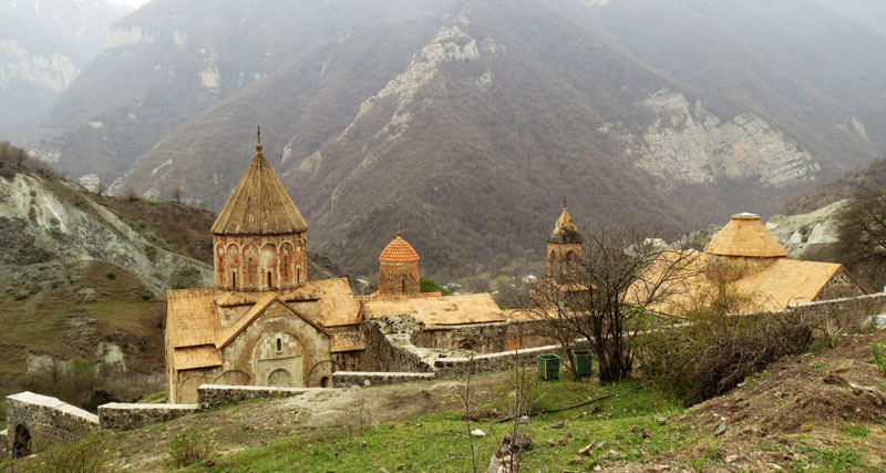 Монастырь Дадиванк (4-6 вв.) Монастырь Дадиванк (4-6 вв.)