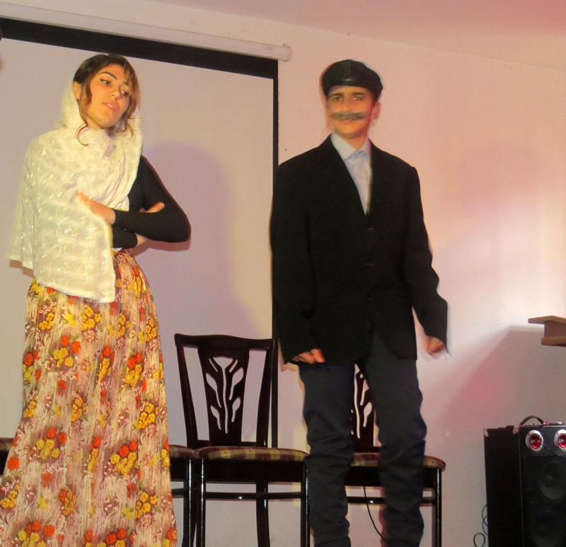 Катерина (Марьям Ванян) и Тихон (Ангелина Баласян). Катерина (Марьям Ванян) и Тихон (Ангелина Баласян).