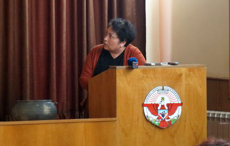 Нора Енгибарян, руководитель экспедиции по изучению Нор Айкаджура. Нора Енгибарян, руководитель экспедиции по изучению Нор Айкаджура.