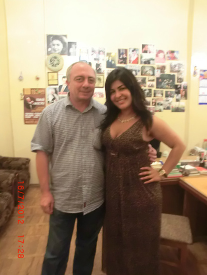 Для оперной дивы Вероники Джиоевой Алик еще напишет арию Для оперной дивы Вероники Джиоевой Алик еще напишет арию.