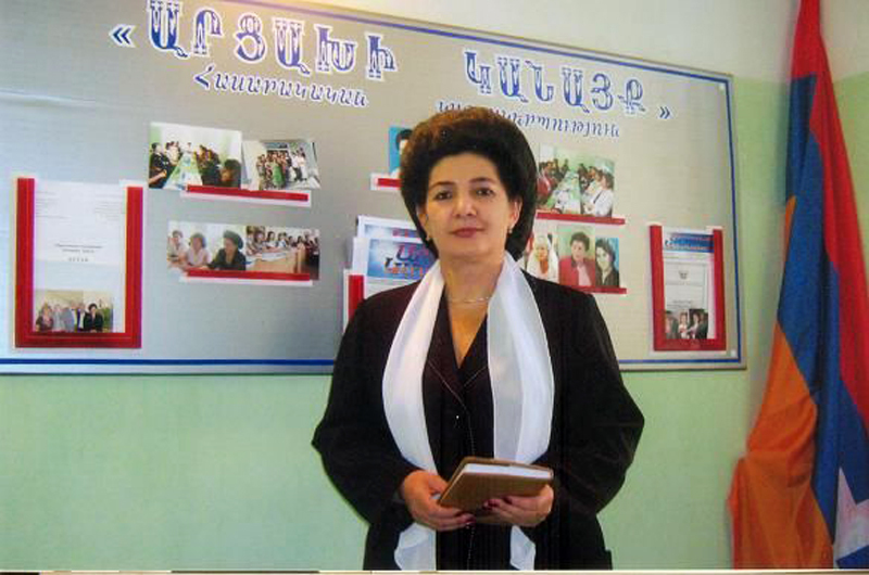 Цовинар Минасовна Багдасарян. Фото взято из интернета. Цовинар Минасовна Багдасарян. Фото взято из интернета.