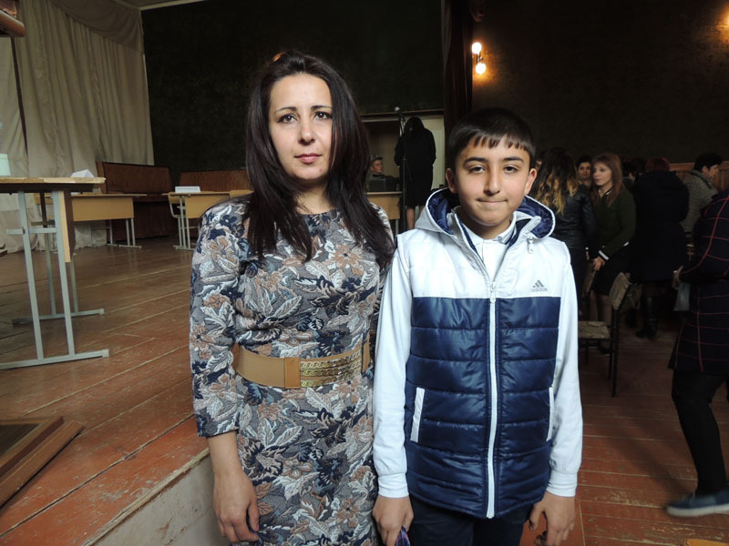 Победила семья Габриелян - Алёна и Артур. Победила семья Габриелян - Алёна и Артур.