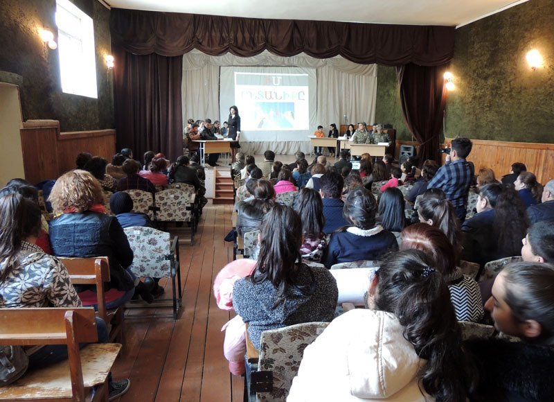 Вид на сцену. Вид на сцену.