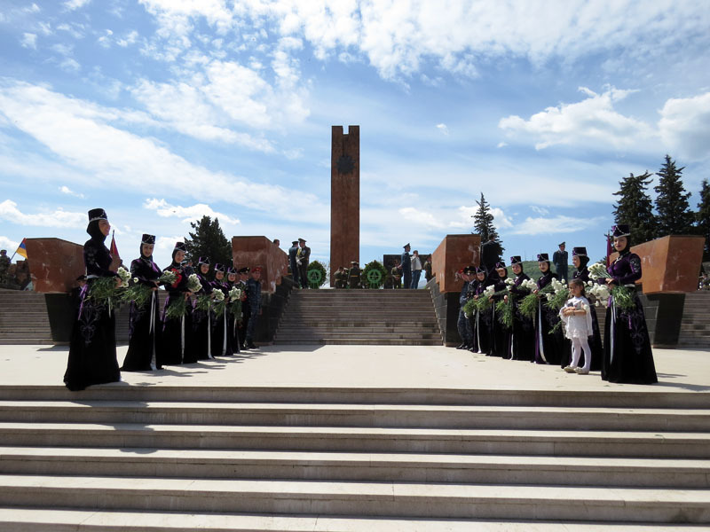 9 мая 2017 г. Мемориальный комплекс г.Степанакерта. 9 мая 2017 г. Мемориальный комплекс г.Степанакерта.